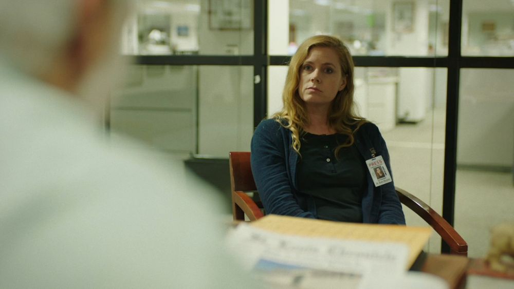скриншот к Острые предметы / Sharp Objects (2018) Сериал 1,2,3,4,5,6,7,8 серия